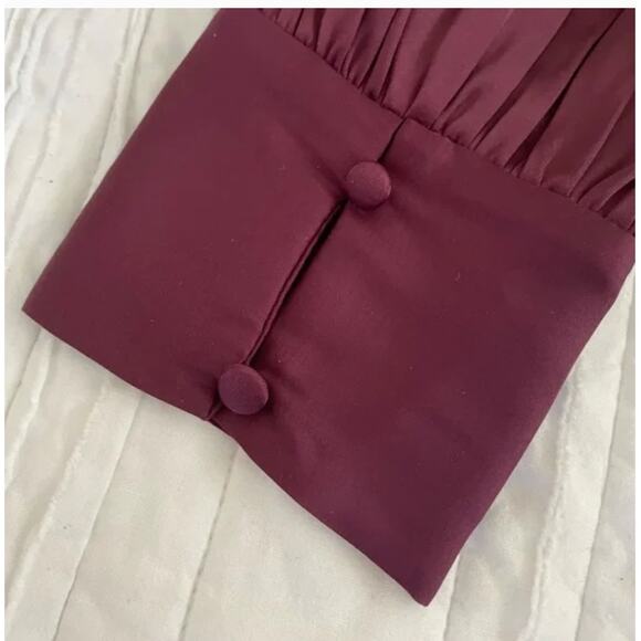 ABERCROMBIE & FITCH Burgandy Cropped Silky Satin Long Sleeve Top Women's LARGE - Picture 9 of 11
